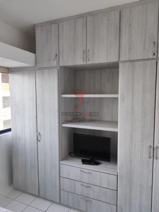 Imagem Vende-se flat Mobiliado ,super bem localizada na praia de Boa Viagem. Recife