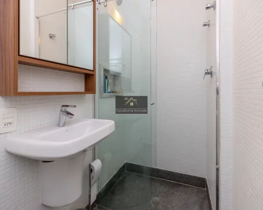 Imagem APARTAMENTO REFORMADO 411,00 M 4 SUÍTES SALA 4 AMBIENTES LAVABO TERRAÇO COZINHA REPLETA ARMÁRIOS NATUREZA EXUBERANTE 3 VAGAS SEGURANÇA LAZER TOTAL
