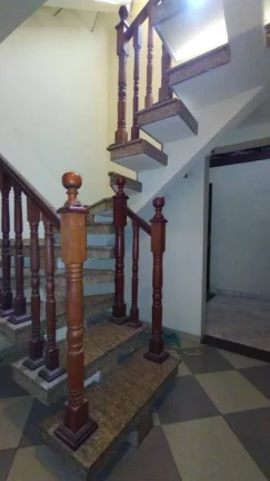 Imagem Sobrado com 3 dormitórios para alugar, 350 m² por R$ 3.150,00/mês - Parque Marajoara - Santo André/SP