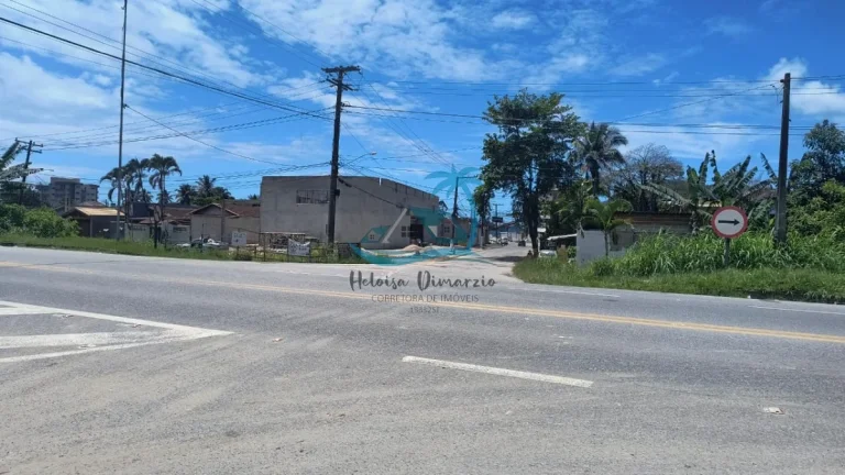 Imagem Locação de Galpão no Perequê-açu em Ubatuba