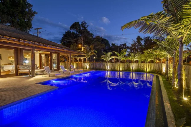 Imagem Casa de luxo à venda em Trancoso/BA com alta rentabilidade na locação — oportunidade exclusiva para investidores.