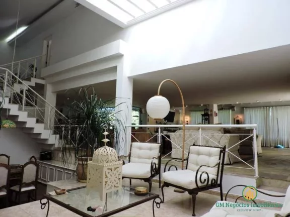 Imagem Casa com 4 suites em 5 mil m²! Lazer e privacidade! Energia solar!