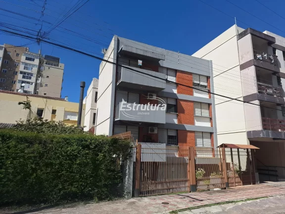 Apartamento de 3 dormitórios com suíte no Centro