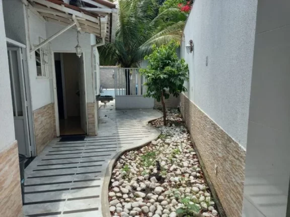 Imagem CASA À VENDA EM BOSQUE DA PRAIA, RIO DAS OSTRAS/RJ.