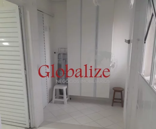 Imagem APARTAMENTO DE ALTO PADRÃO COM 3 DORMITÓRIOS 1 SUÍTE 4 BANHEIROS E 2 VAGAS DEMARCADAS NO BAIRRO DO GONZAGA EM SANTOS (SP) POR R$.1.450.000,00.