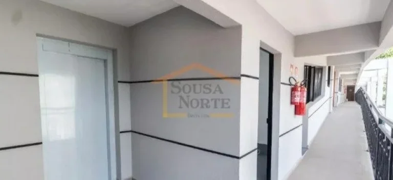 Imagem Apartamento aconchegante à venda na Água Fria, 2 dormitórios, 1 banheiro, varanda, área de servi...