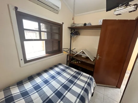 Imagem CASA À VENDA NO ITAGUÁ 290 METROS DA ORLA