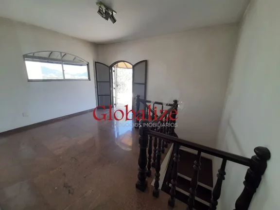 Imagem Cobertura Duplex à Venda com 5 dormitórios e 1 vaga de garagem por R$ 1.070.000,00