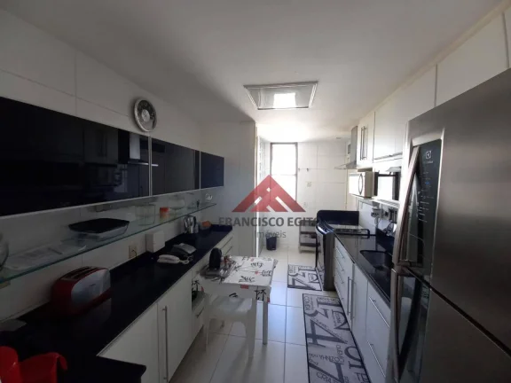 Imagem Cobertura com 3 dormitórios e Piscina e sauna. à venda, 341 m² - Icaraí - Niterói/RJ