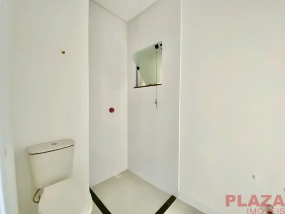 Imagem Apartamento 02 dormitórios à venda em Balneário Cambóriu