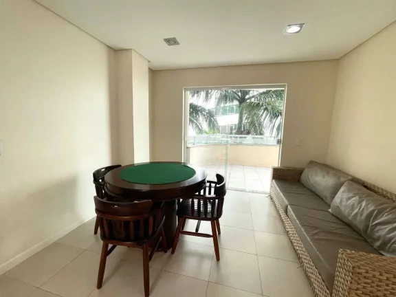 Imagem Apartamento com 3 dormitórios sendo 1 suíte e 2 vagas de garagem em Balneário Camboriú/SC
