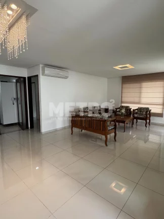 Imagem Casa à Venda no Portal das Águas, 3 quartos, banheira, piscina, Petrolina-PE