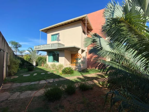 Imagem Casa com 3 dormitórios à venda, 246 m² por R$ 1.350.000,00 - Recanto da Lagoa - Lagoa Santa/MG