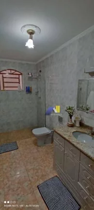 Imagem Casa com 3 Quartos à Venda, 265 m² em Centro - Pouso Alegre