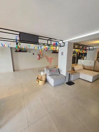 Imagem Lindo Flat porteira fechada na orla do Bessa todo Decorado . João Pessoa. Pronto a usar !!