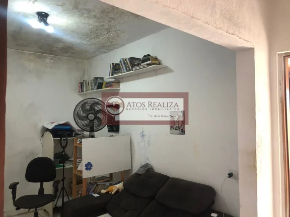 Imagem Vendo Oportunidade no Recanto campo Belo, São 3 casas em um terreno de 300m2, para morar e ter uma renda com locações, Venda por R$299K, aproveite a oportunidade.