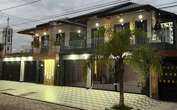 Imagem CASA COM 54.86 m² - MARACANÃ - PRAIA GRANDE SP