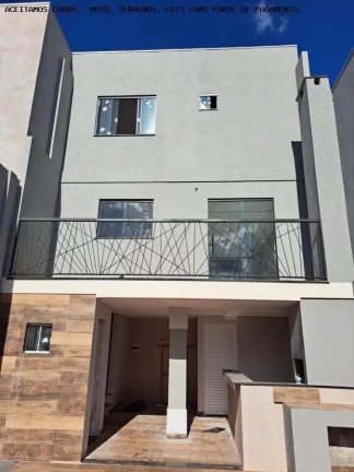 Imagem Alto Padrão para Venda em Maringá, Jardim Dias I, 3 dormitórios, 1 suíte, 2 banheiros, 3 vagas