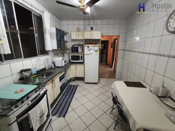 Imagem CASA RESIDENCIAL em São Francisco do Sul - SC, Centro