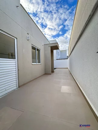 Imagem VENDO CASA DE 2 DORMITORIOS NO CONDOMÍNIO CASA DE TURIM - SIM