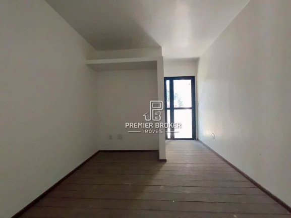 Imagem Cobertura à venda, 130 m² por R$ 900.000,00 - Vale do Paraíso - Teresópolis/RJ