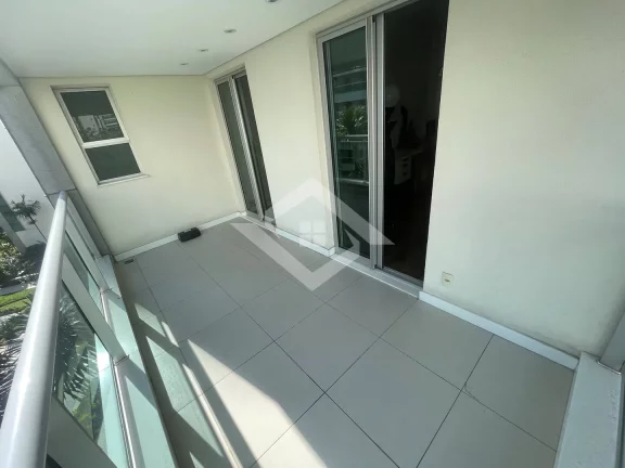 Imagem Apartamento de 4 Quartos para Venda na Barra da Tijuca com 407 m²