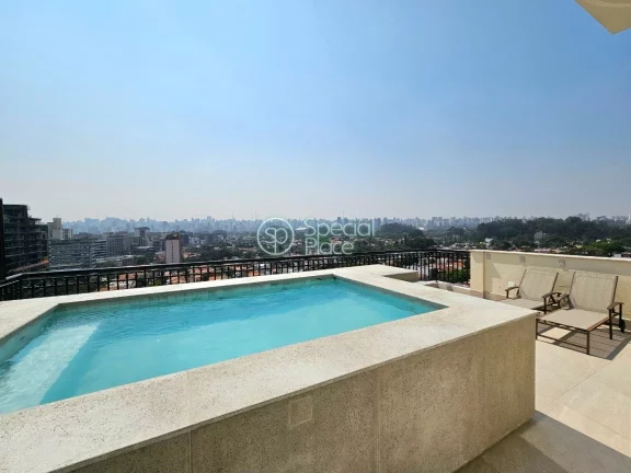 Vila Nova Conceição Cobertura à Venda Recém Reformada pelo escritório de arquitetura Fernanda N...