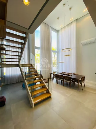 Imagem Casa à venda com 3 quartos em Alphaville, Burle Marx 370 m² por R$ 5.000.000 - Santana de Parnaíba/SP