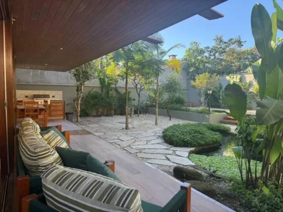 Imagem LINDA E ACONCHEGANTE CASA NA PRAIA COM JACUZZI!!