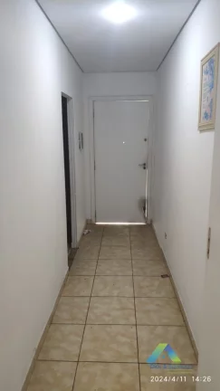Imagem Casa 2 quartos e Salão 300 metros e vaga para 10 carros