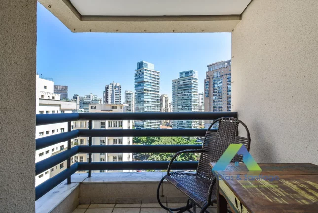 Imagem Lindo apartamento de alto padrão com 66m² em localização privilegiada na área nobre de Moema com 2 vagas de garagem.