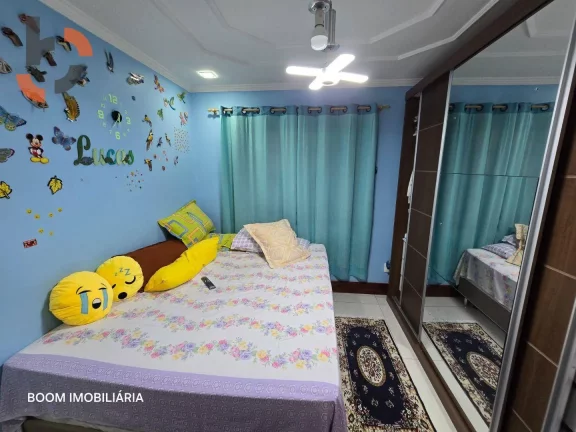 Imagem Casa com 3 dormitórios à venda, 213 m² por R$ 850.000,00 - Califórnia - Nova Iguaçu/RJ