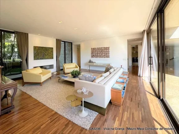 Imagem Cond. Vila de São Fernando - Moderna e impecável! Adega, gourmet, piscina.