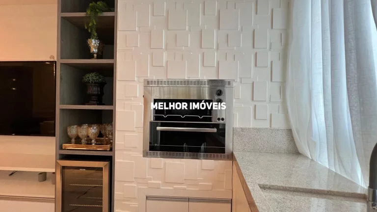 Imagem Apartamento á venda no Pioneiros com 4 dormitórios e 3 vagas de garagem localizado em Balneário Camboriú.