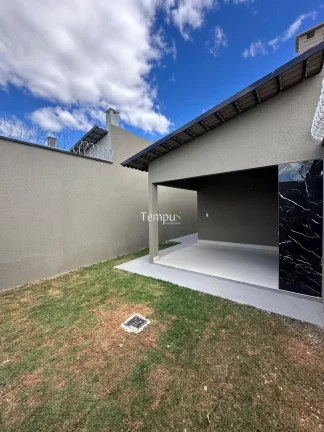 Imagem Oportunidade! Casa 3 Quartos com Suíte no Residencial Buriti – Senador Canedo/GO