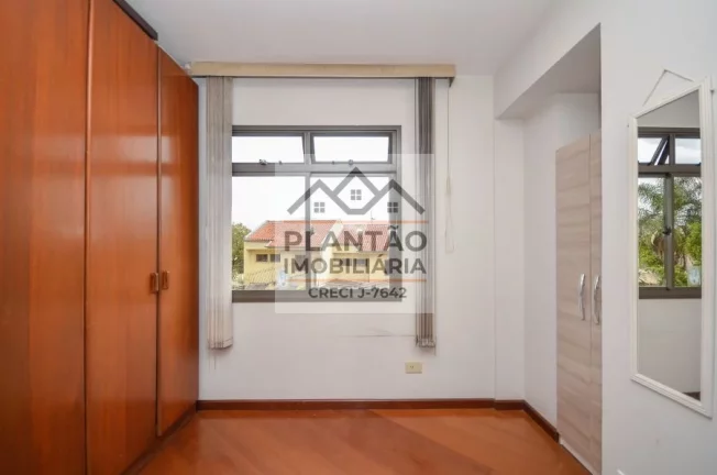 Foto do imóvel: Sobrado a Venda no bairro Barreirinha - Curitiba, PR