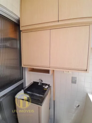 Imagem Apartamento com renda à venda, com 1 dormitório e 1 vaga. Cambuci.