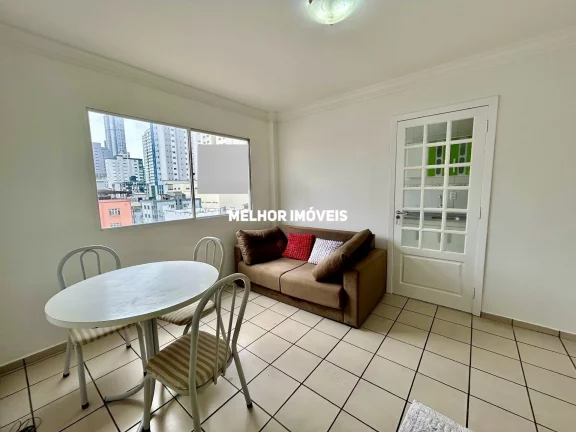 Imagem Apartamento com 01 Dormitório à venda no centro de Balneário Camboriú -SC