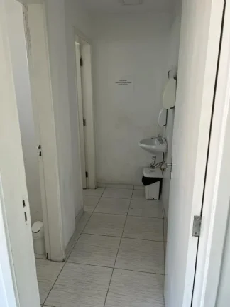 Imagem Salas Comerciais na Cidade Ademar
