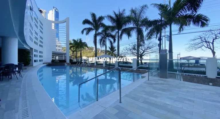 Imagem Apartamento alto padrão Frente Mar á venda com 3 suítes, 2 vagas localizado no centro de Balneário Camboriú