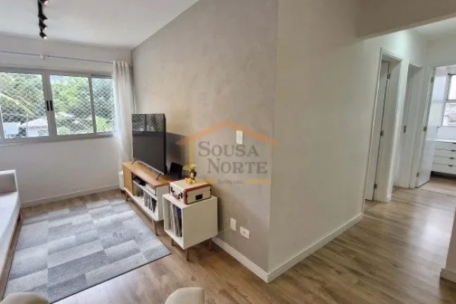 Imagem Apartamento reformado com 67 m² de área útil, composto por 3 dormitórios, sendo um espaço para ...