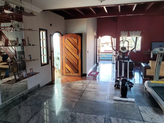 Imagem CASA ASSOBRADADA