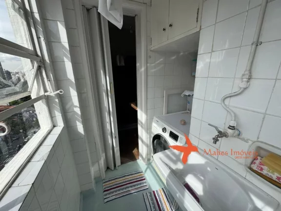 Imagem Apartamento à venda em Pinheiros, São Paulo-SP: 2 quartos, 1 sala para dois ambientes, 1 banheiro e 1 lavabo. Imperdível oportunidade!