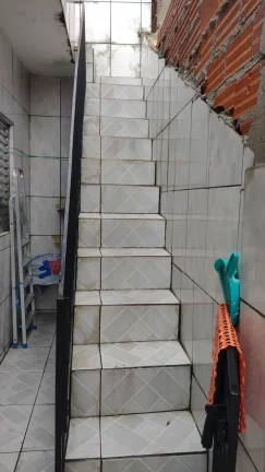 Imagem CASA TÉRREA COM DOIS DORMITÓRIOS PARA VENDA OU TROCA.