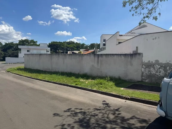 Imagem TERRENO DE ESQUINA - CONDOMÍNIO RESERVA DA MATA ITAPOAN - MONTE MOR