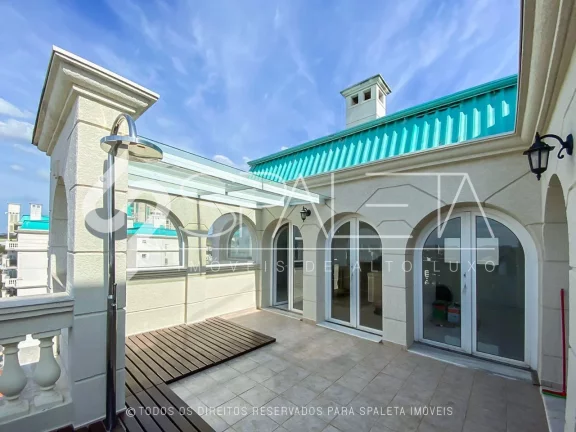 Imagem Cobertura neoclássica com vista permanente e o privilégio do sol da manhã à venda no Residencial Campo Elísios