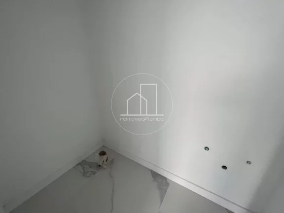 Imagem Casa Alto Padrão para Venda em Florianópolis / SC no bairro Ingleses do Rio Vermelho