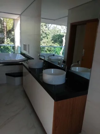 Imagem Sobrado com 3 dormitórios à venda, 320 m² por R$ 2.500.000,00 - Parque Residencial Itapeti - Mogi das Cruzes/SP