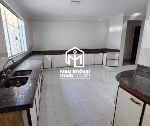 Imagem QND 58 Casa Sobrado 6 Quartos 6 Suítes 5 Vagas 360m² Nascente Piscina Reformada
