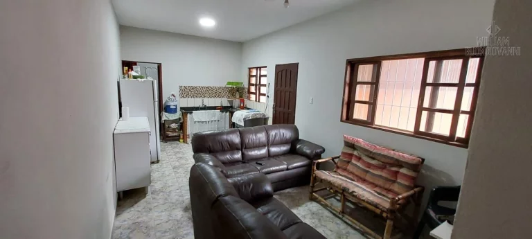 Imagem Casa térrea a venda em Itanhaém com 2 quartos